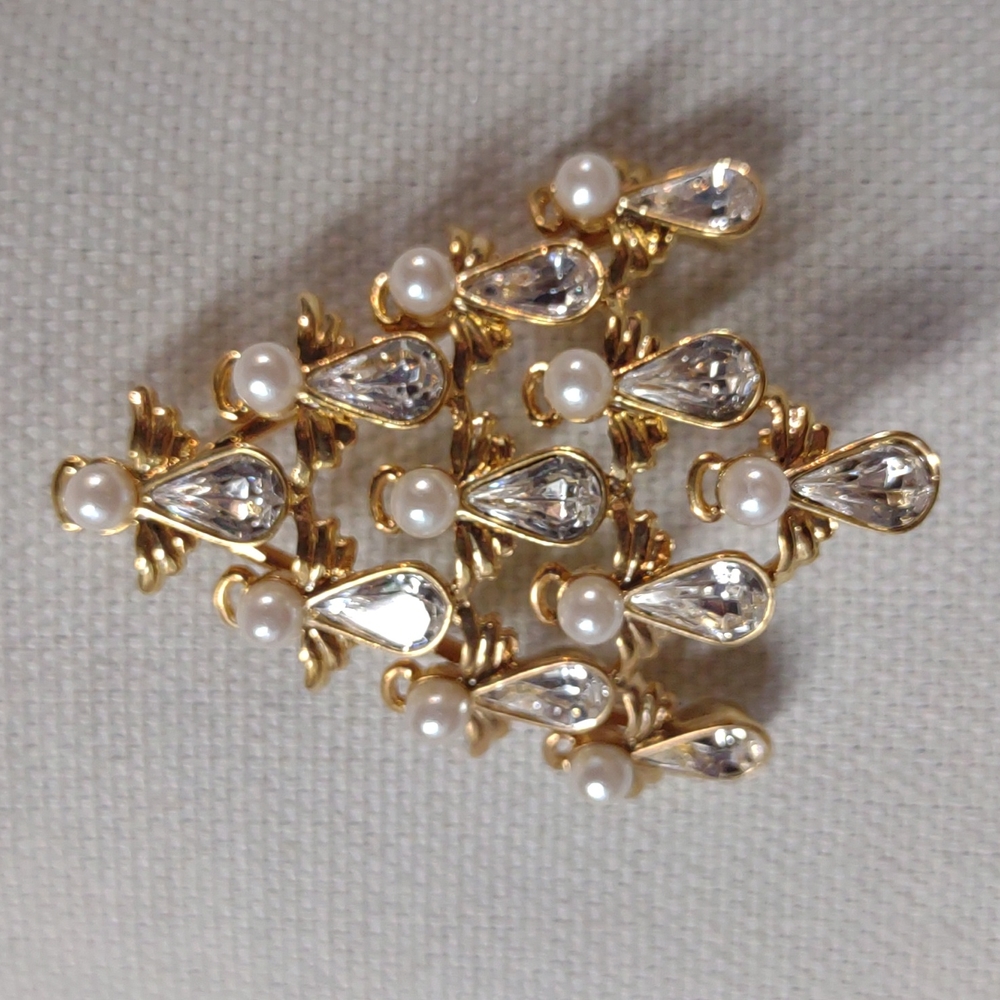Butler And Wilson Angel Christmas Tree Brooch
